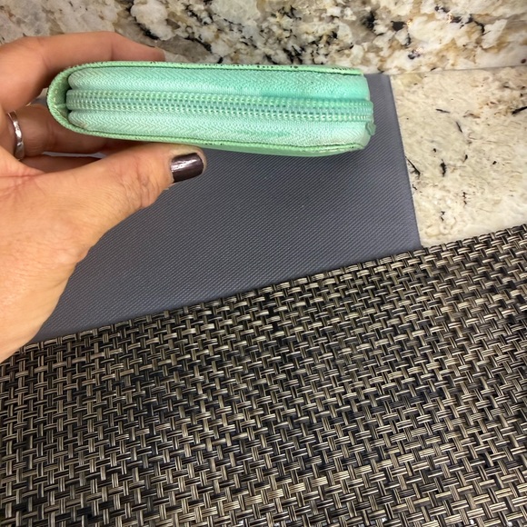 GUC Vivienne Westwood Mint Sea Green Luxury Zipper Wallet - Picture 7 of 12